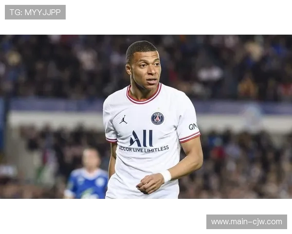 积分榜格局再度洗牌 朗斯紧追巴黎争冠悬念持续升温